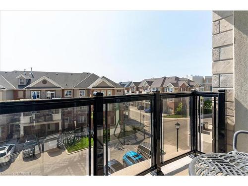 302-216 Oak Park Blvd Boulevard, Oakville, ON - Outdoor With Balcony