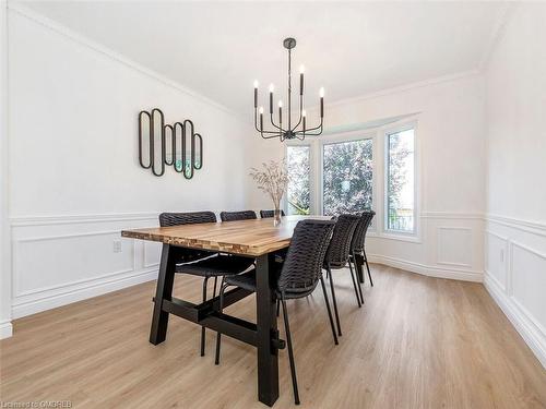 14 Pompano Court, Hamilton, ON - Indoor Photo Showing Dining Room