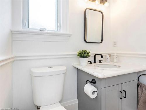 14 Pompano Court, Hamilton, ON - Indoor Photo Showing Bathroom