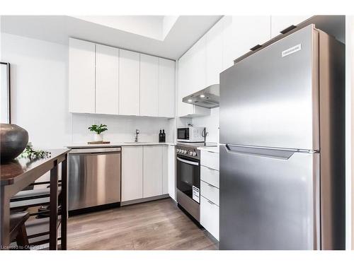 210-120 Canon Jackson Drive, Toronto, ON - Indoor Photo Showing Kitchen With Stainless Steel Kitchen