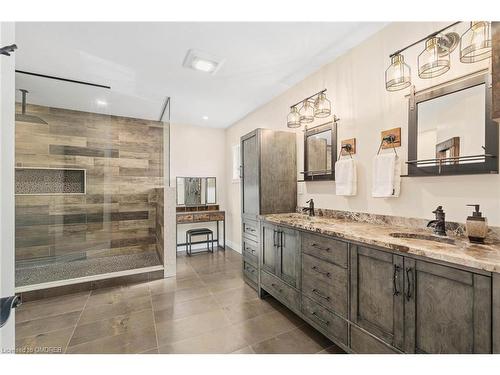 15219 Argyll Road, Georgetown, ON - Indoor Photo Showing Kitchen