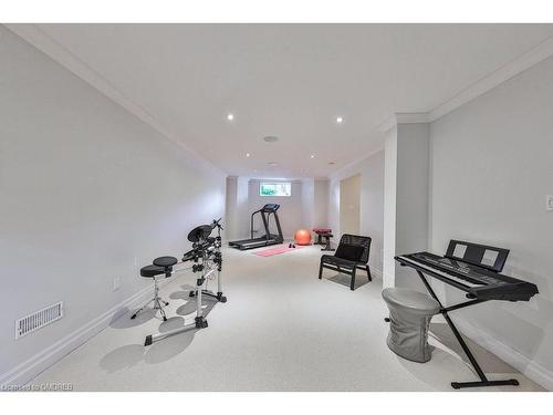 8 Inverhuron Trail, Oakville, ON - Indoor Photo Showing Gym Room