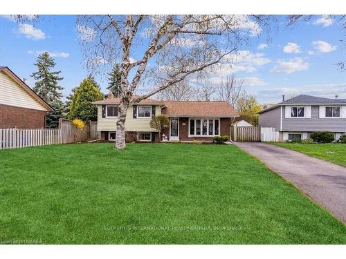 346 Trafalgar Court, Burlington, ON - Outdoor With Facade