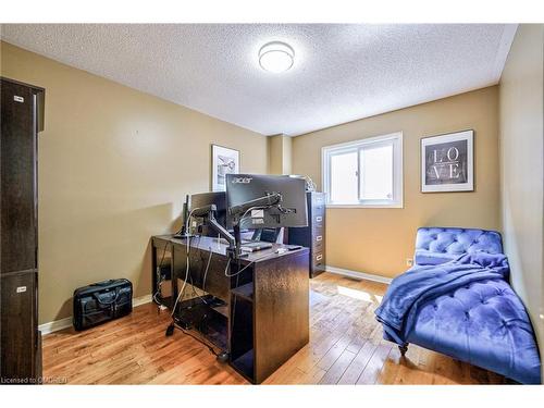 1348 Pilgrims Way, Oakville, ON - Indoor