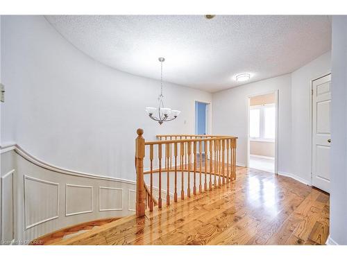 1348 Pilgrims Way, Oakville, ON - Indoor Photo Showing Other Room