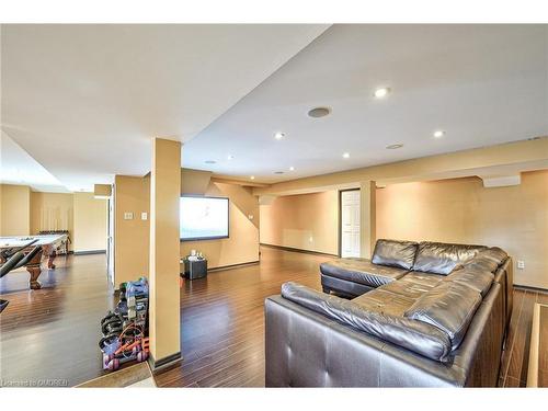 1348 Pilgrims Way, Oakville, ON - Indoor Photo Showing Other Room