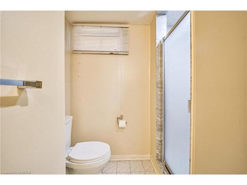 1348 Pilgrims Way, Oakville, ON - Indoor Photo Showing Bathroom