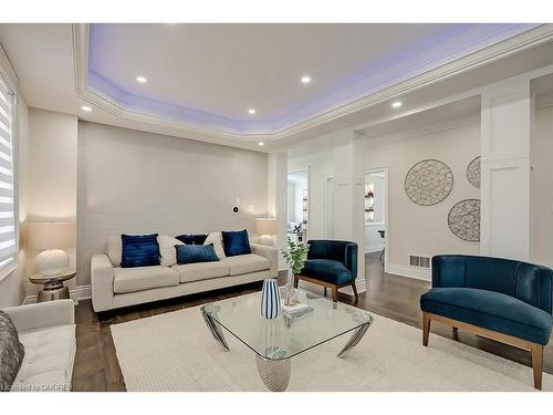 2240 Pine Glen Road, Oakville, ON - Indoor Photo Showing Living Room