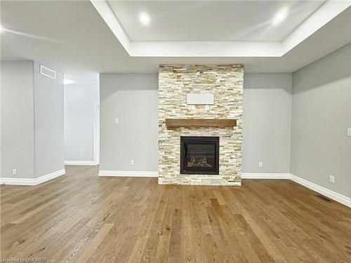 19 Tracy Drive, Chatham-Kent, ON - Indoor Photo Showing Living Room With Fireplace