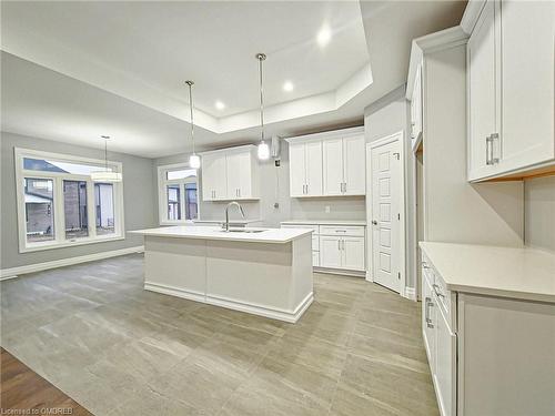 19 Tracy Drive, Chatham-Kent, ON - Indoor Photo Showing Kitchen