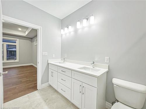 19 Tracy Drive, Chatham-Kent, ON - Indoor Photo Showing Bathroom