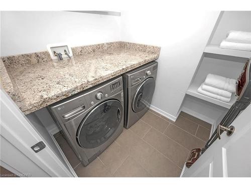 40 Aldgate Avenue, Stoney Creek, ON - Indoor Photo Showing Laundry Room