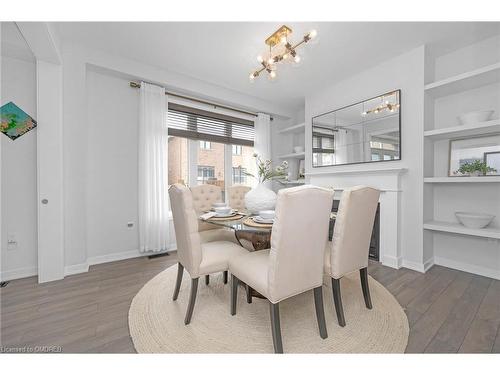 40 Aldgate Avenue, Stoney Creek, ON - Indoor Photo Showing Dining Room