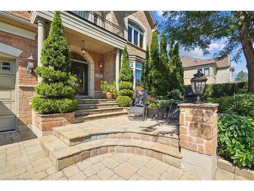 559 Golfview Court, Oakville, ON - Outdoor With Deck Patio Veranda