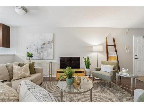 305-4005 Kilmer Drive, Burlington, ON - Indoor Photo Showing Living Room