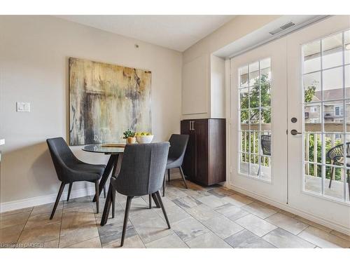 305-4005 Kilmer Drive, Burlington, ON - Indoor Photo Showing Dining Room