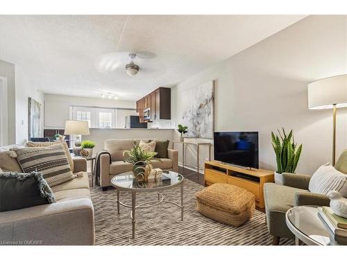 305-4005 Kilmer Drive, Burlington, ON - Indoor Photo Showing Living Room