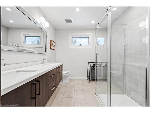 13 Boese Court, St. Catharines, ON - Indoor Photo Showing Bathroom