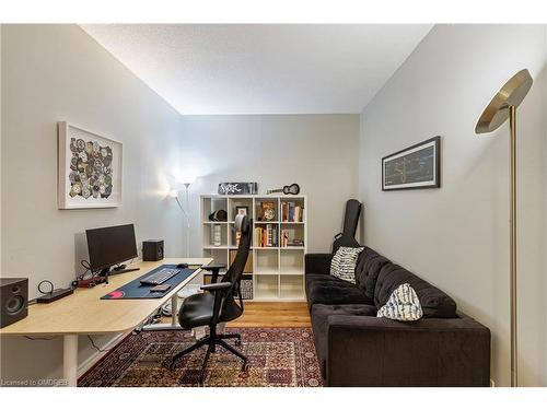 411-135 James Street S, Hamilton, ON - Indoor Photo Showing Office