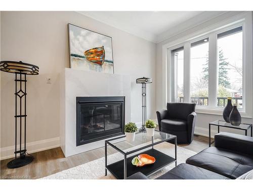 1211 Pinegrove Road, Oakville, ON - Indoor Photo Showing Living Room With Fireplace