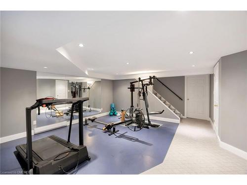 3020 First Street, Burlington, ON - Indoor Photo Showing Gym Room