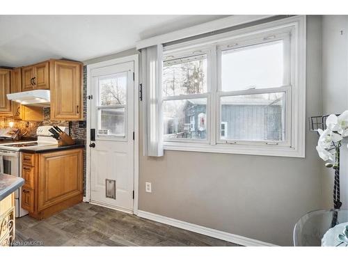 46 Main Street S, Acton, ON - Indoor Photo Showing Kitchen