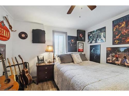 46 Main Street S, Acton, ON - Indoor Photo Showing Bedroom