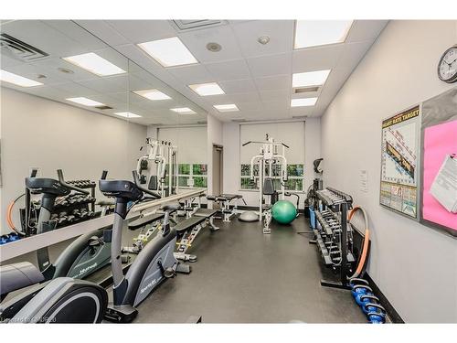 225 Merton Street, Toronto, ON - Indoor Photo Showing Gym Room