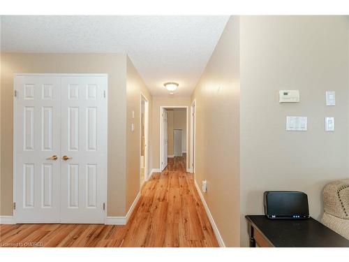 406-12 St Andrews Street, Port Dover, ON - Indoor Photo Showing Other Room