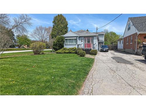 251 Jennings Crescent, Oakville, ON - Outdoor