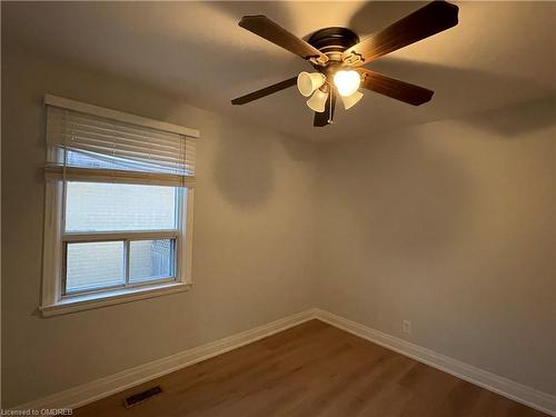 Upper-760 Brucedale Avenue E, Hamilton, ON - Indoor Photo Showing Other Room