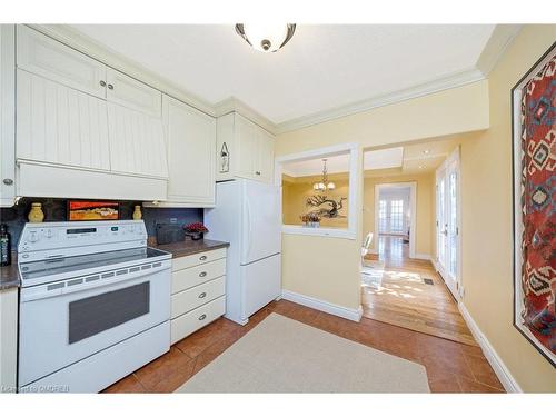 8 Main Street, Erin, ON - Indoor Photo Showing Kitchen