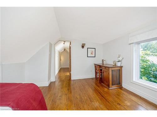 8 Main Street, Erin, ON - Indoor Photo Showing Bedroom