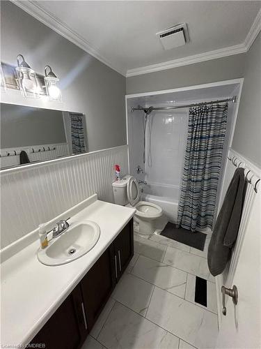 1 Bdrm-86 Commerford Street, Thorold, ON - Indoor Photo Showing Bathroom