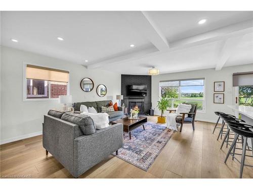 4659 Full Moon Circle, Mississauga, ON - Indoor Photo Showing Living Room With Fireplace