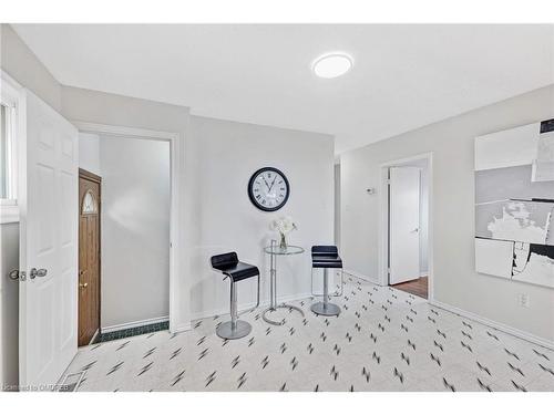 47 Endfield Avenue, Hamilton, ON - Indoor Photo Showing Bedroom