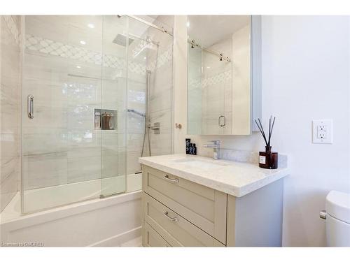 1164 Bridge Road, Oakville, ON - Indoor Photo Showing Bathroom