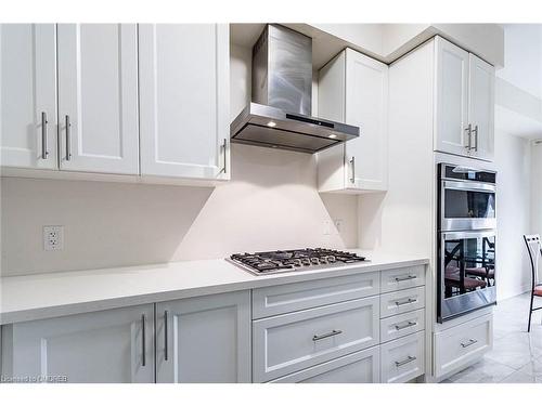 89 Gloria Street E, Kitchener, ON - Indoor Photo Showing Kitchen