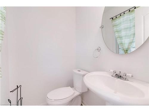 2389 Baintree Crescent, Oakville, ON - Indoor Photo Showing Bathroom