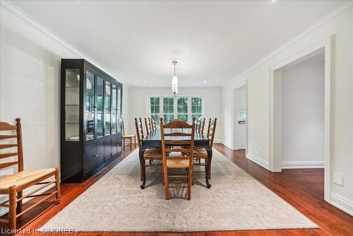 116 Whittington Place, Oakville, ON - Indoor Photo Showing Dining Room