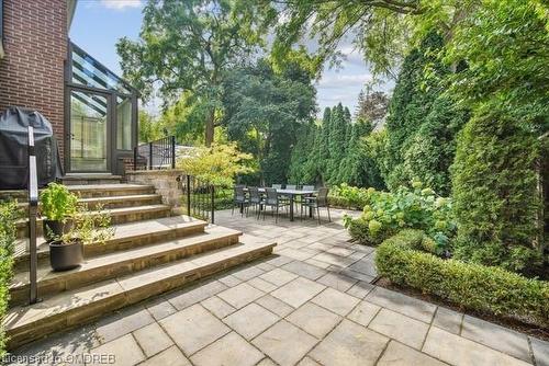 116 Whittington Place, Oakville, ON - Outdoor