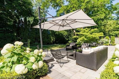 116 Whittington Place, Oakville, ON - Outdoor