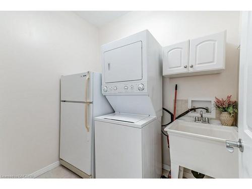 34-20 Kitty Murray Lane, Ancaster, ON - Indoor Photo Showing Laundry Room