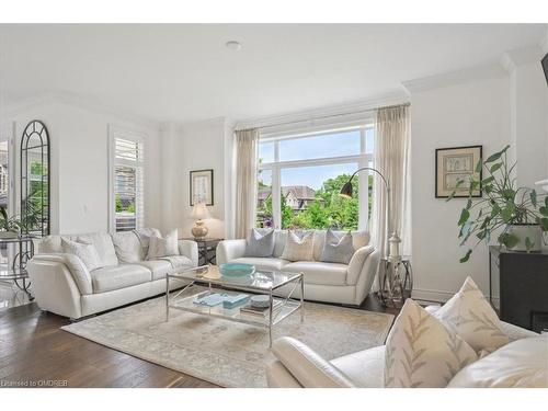 2447 Chateau Common, Oakville, ON - Indoor Photo Showing Living Room