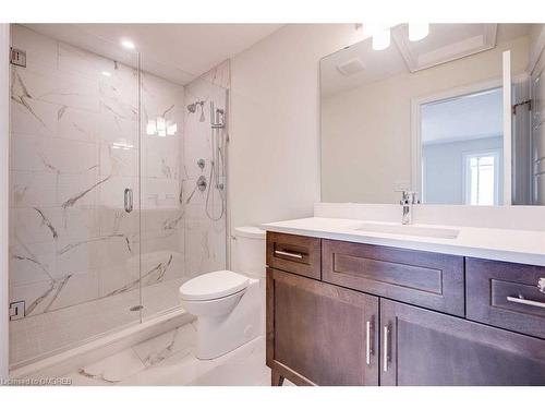 13 Southam Lane, Hamilton, ON - Indoor Photo Showing Bathroom