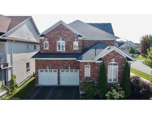 166 Succession Crescent, Barrie, ON - Outdoor