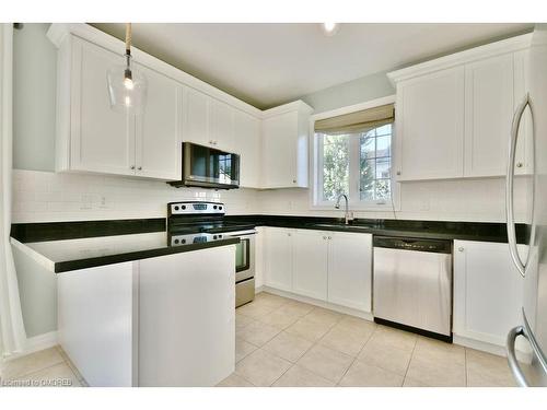 166 Succession Crescent, Barrie, ON - Indoor Photo Showing Kitchen With Stainless Steel Kitchen