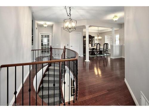 38 Maple Drive, Wasaga Beach, ON - Indoor Photo Showing Other Room