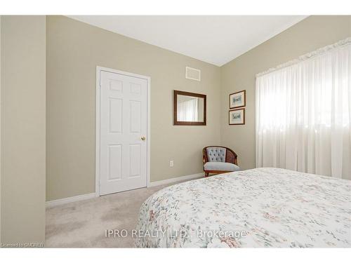 8 Meadowlark Drive, Georgetown, ON - Indoor Photo Showing Bedroom