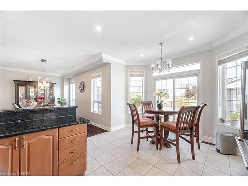 3541 Jorie Crescent, Mississauga, ON - Indoor Photo Showing Dining Room